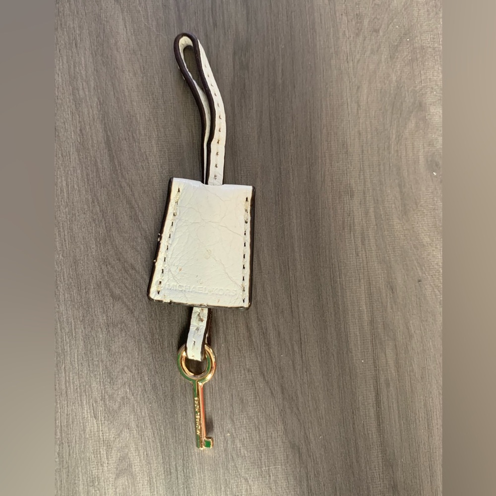Michael Kors MK Key Brown Charm FOB Excellent Condition